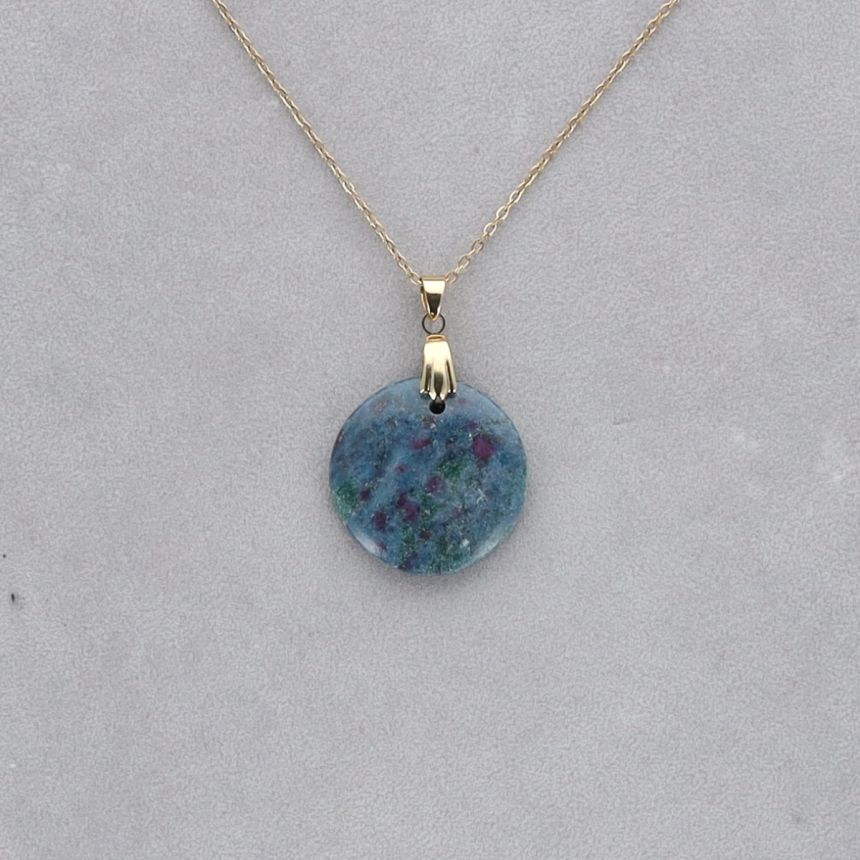 Rubis Cyanite Cabochon percé 5